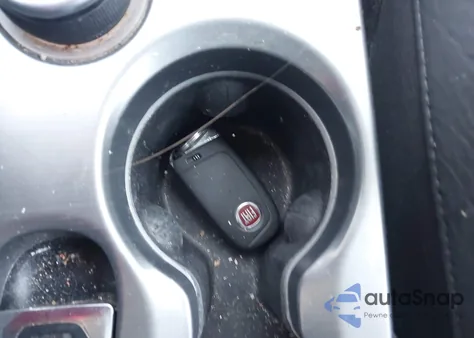 2016 Fiat 500X Lounge из США, поврежденный, VIN ZFBCFYDT2GP371180